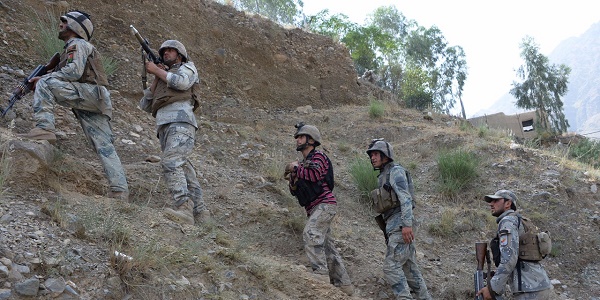Afghanistan : attaque contre des touristes étrangers