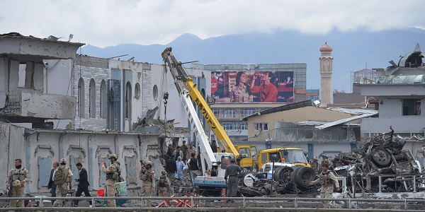 Afghanistan: le bilan de l`attentat de mardi à Kaboul grimpe à 64 morts