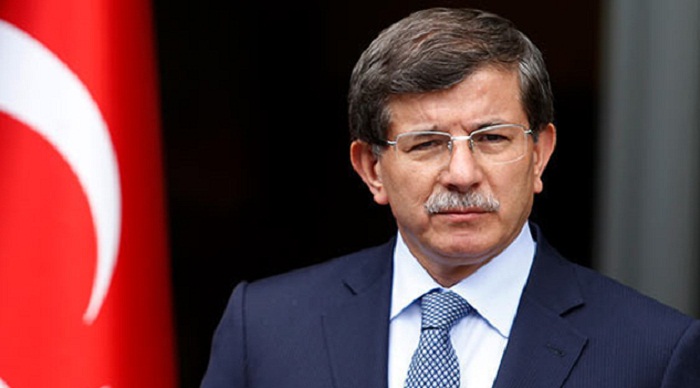 Ahmet Davutoglu: «Nous ne permettrons aucune action visant à violer les frontières de la Turquie»