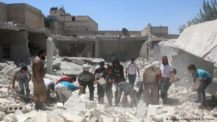 Airstrikes hit four hospitals in Syria`s Aleppo