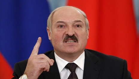 `Rusiya kimi lüt-üryan qalacağıq` - Lukaşenko