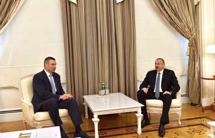Le président Ilham Aliyev reçoit le chef de l’Administration d’Etat de la ville de Kiev