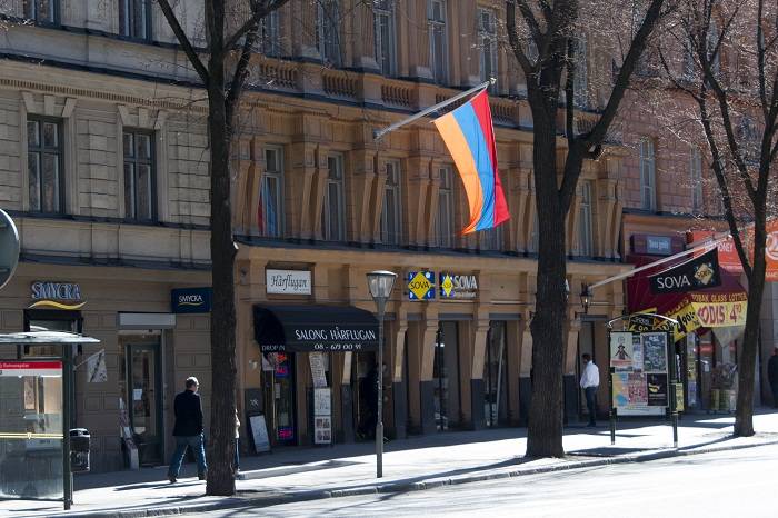 Protest vor der armenischen Botschaft in Deutschland