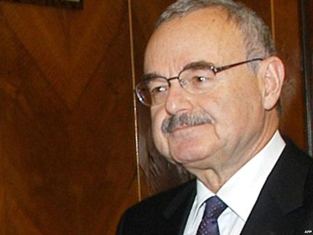  Artur Rasizadə öz postunda qaldı