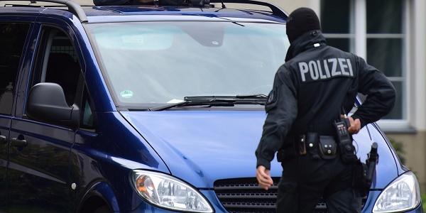 Attaque à la machette en Allemagne : la police table sur un "crime passionnel"