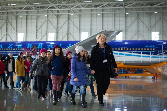 L’AZAL organise une excursion pour les écoliers