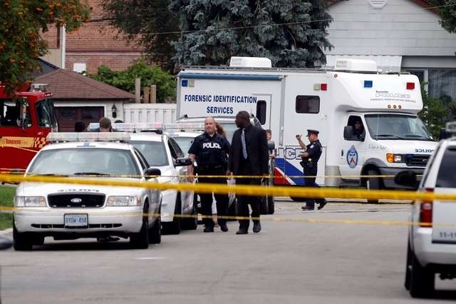 Canada : trois personnes tuées par arbalète à Toronto