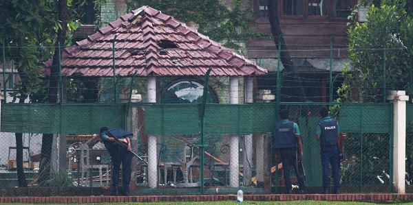 Bangladesh : trois extrémistes islamistes abattus près de Dacca