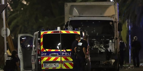 Attentat de Nice : la camion avait été loué `il y a quelques jours`