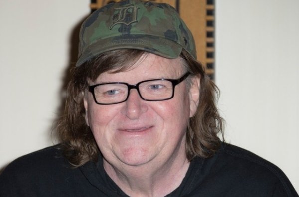 Michael Moore prédit la victoire de Donald Trump