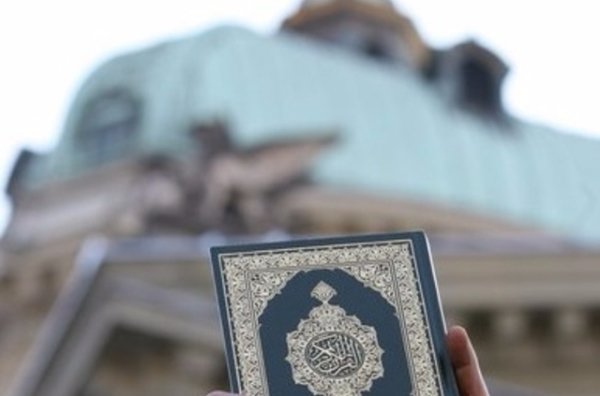 Suisse: Femmes plus religieuses que les hommes