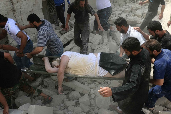 Syrie: 20 civils tués dans le bombardement d`un hôpital et d`un immeuble à Alep