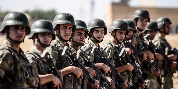 La Turquie envoie de nouveaux chars dans le nord de la Syrie