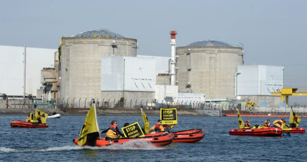 Des ONG vont porter plainte contre EDF et Areva