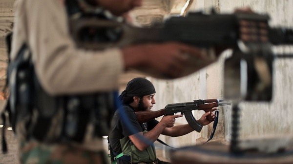 Syrie: les rebelles ont pris un village à l`EI