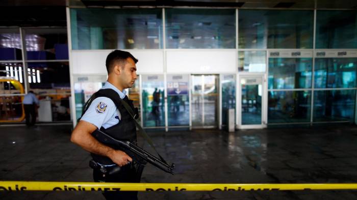 Rixe dans un aéroport d'Istanbul : 5 blessés