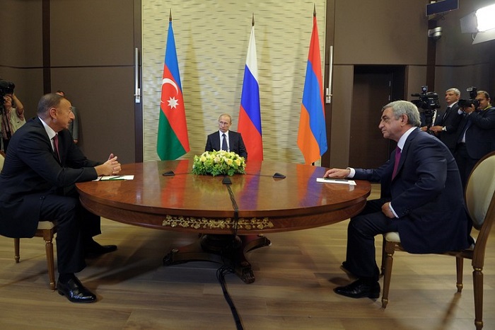 Le conflit du Haut Karabagh permet à Moscou de jouer des jeux diplomatiques entre Erevan et Bakou -  Expert politique polonais