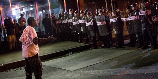 Un rapport pointe les pratiques racistes et illégales de la police de Baltimore