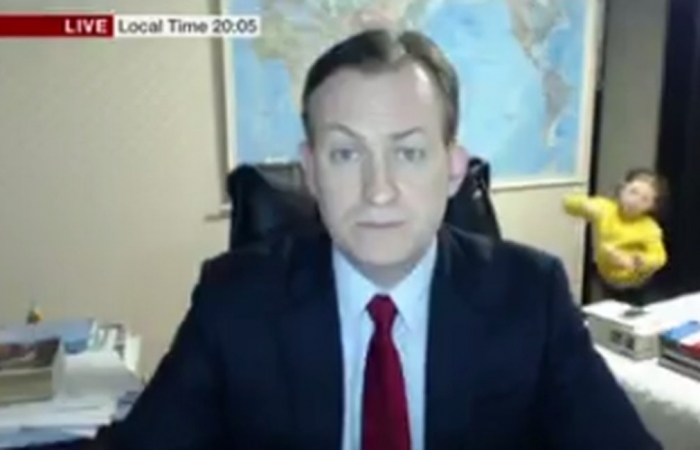 L'interview en direct d'un expert de la BBC vire au gag - VIDEO