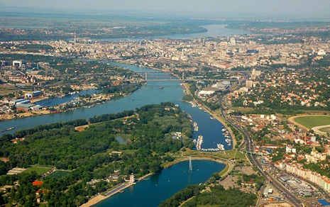 Serbia invites Azerbaijan to build ring road around Belgrade