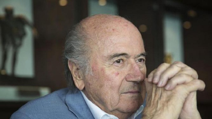 Blatter affirme que les accusations de corruption ont été abandonées