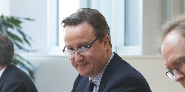 Cameron présente au parlement britannique l`accord pro Union européenne