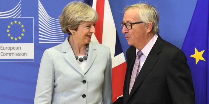 Brexit : la voie est ouverte pour la 2e phase selon la Commission
