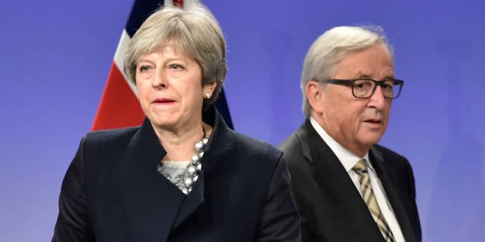 Brexit : "probable" rencontre entre Jean-Claude Juncker et Theresa May vendredi matin