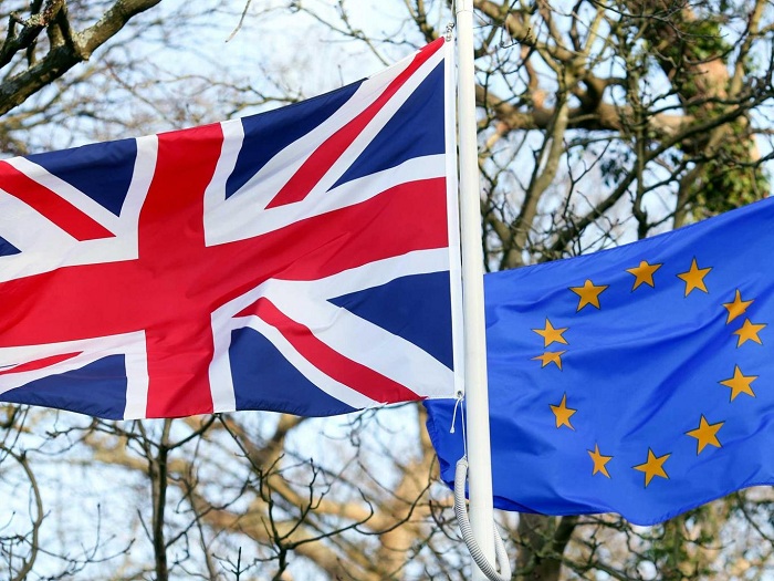 Brexit: UK faces £350m-a-week `divorce bill` as result of leaving the EU