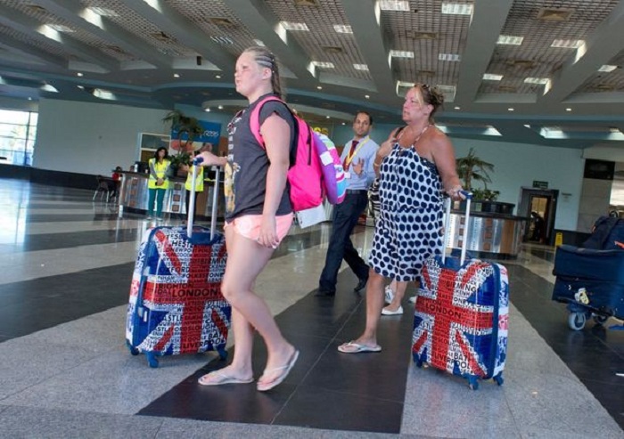 UK issues warning over Azerbaijan travel