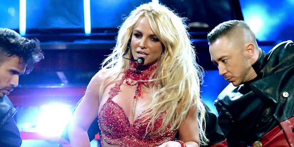  Britney Spears promet une "nouvelle ère" avec son 9ème album