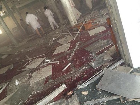 Bomb Explodes in Saudi Shi`a Mosque During Prayer, Casualties Reported