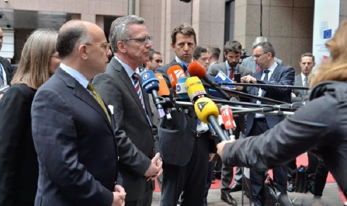 EU ministers agree to reinforce checks at external borders