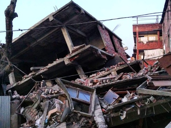 Un séisme de 6,7 secoue la frontière indo-birmane, plusieurs victimes