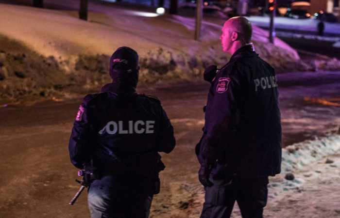 Canada : un homme poignardé et volé en direct sur les réseaux sociaux