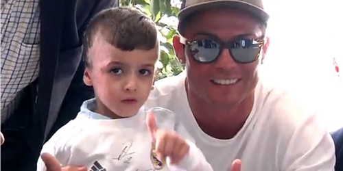 Ronaldo et le Real ont accueilli Ahmed, jeune Palestinien orphelin