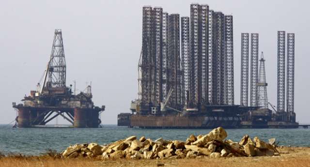 Azerbaijan, Iran preparing joint energy projects in Caspian Sea