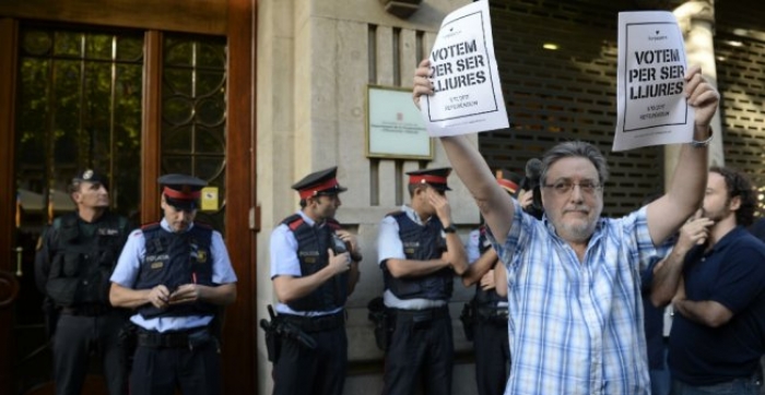 Spanish police arrest top aide to Catalan vice-president