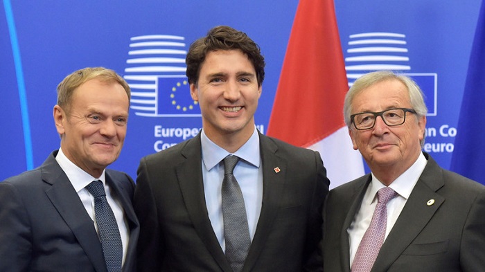 Le Canada et l`UE signent l`accord de libre-échange CETA