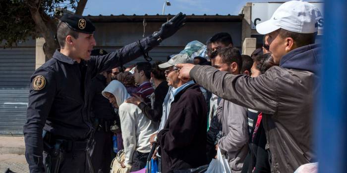 Ceuta : 187 migrants forcent la frontière entre le Maroc et l'Espagne