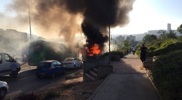 Jérusalem: une explosion dans un bus aurait fait au moins 20 blessés