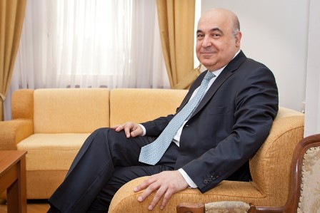 Çingiz Abdullayev “Neftçi”nin prezidenti oldu