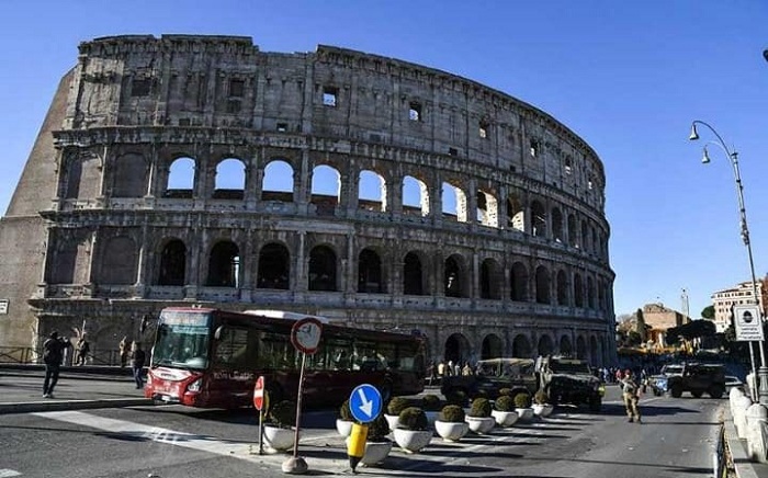 Rome mulls no-go zone around Colosseum after acts of vandalism