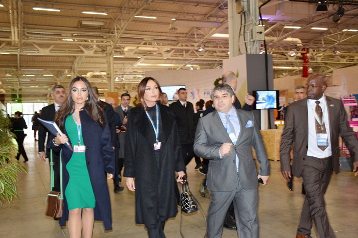 La première dame d’Azerbaïdjan et la vice-présidente de la Fondation Heydar Aliyev ont participé à la COP21