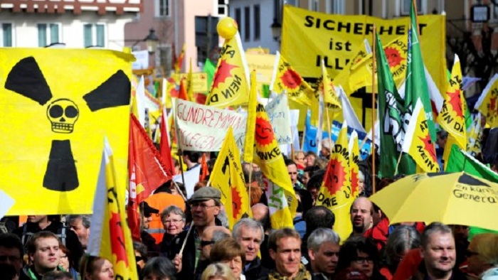 Große Demo in Gundremmingen