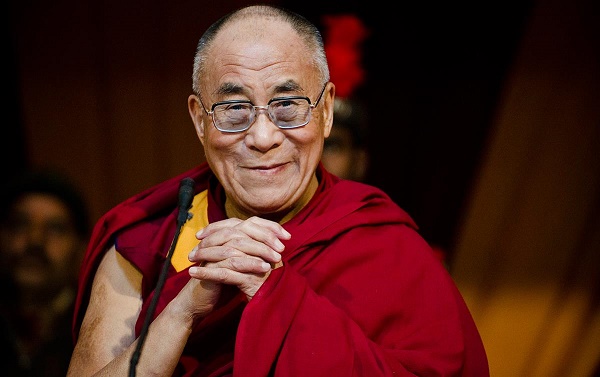 Le Dalaï Lama juge qu`il y a trop de réfugiés en Europe