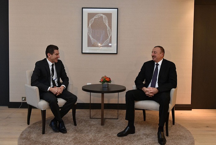 Davos: Le président Ilham Aliyev rencontre le vice-président de Lazard Europe