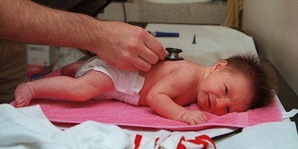 Des produits cancérogènes dans les couches Pampers