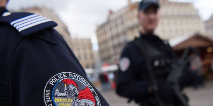 Des tirs de kalachnikov font un mort dans le centre de Marseille