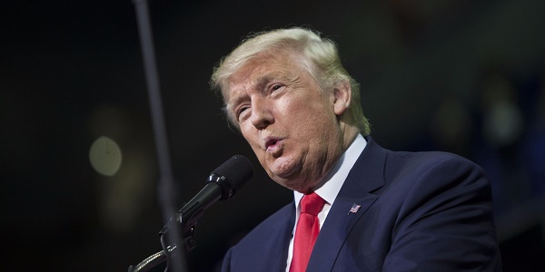 Deux nouvelles femmes accusent Donald Trump d`agression sexuelle